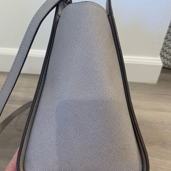 Michael Kors Medium Selma in Grey - Picture 6 of 10